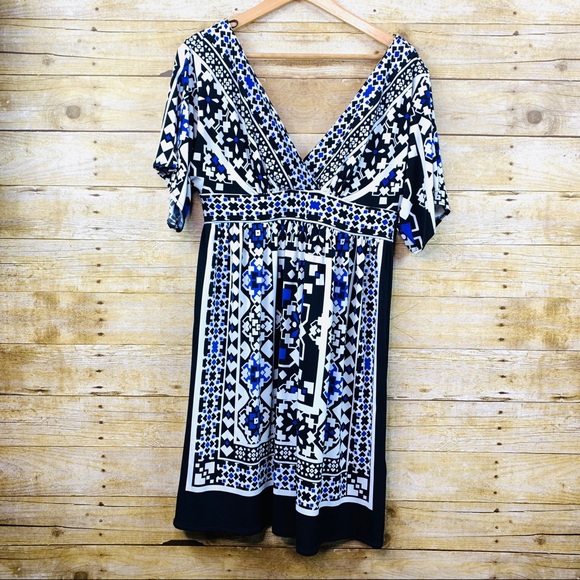 London Style Dresses & Skirts - London Style Short Sleeve Dress Purple Black white